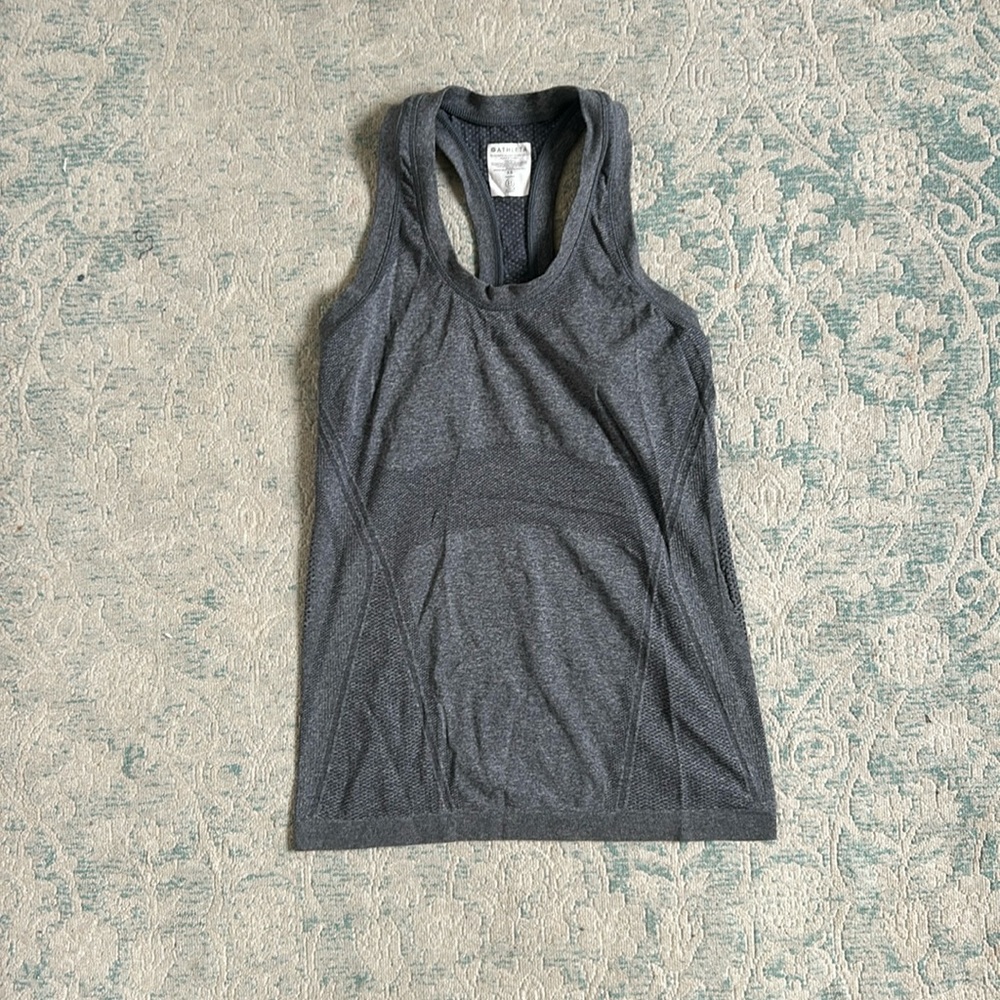 Athleta Momentum tank